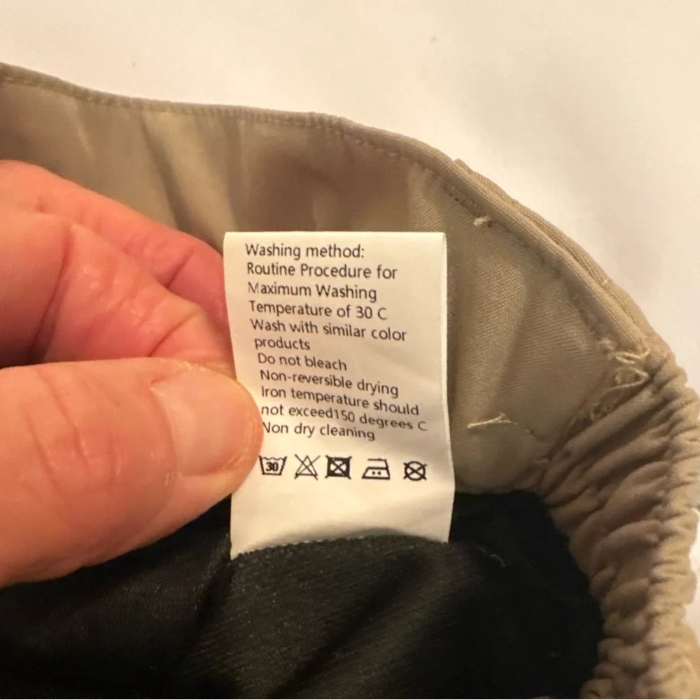 Flexcamo Men's Utility Cargo Pants in Khaki